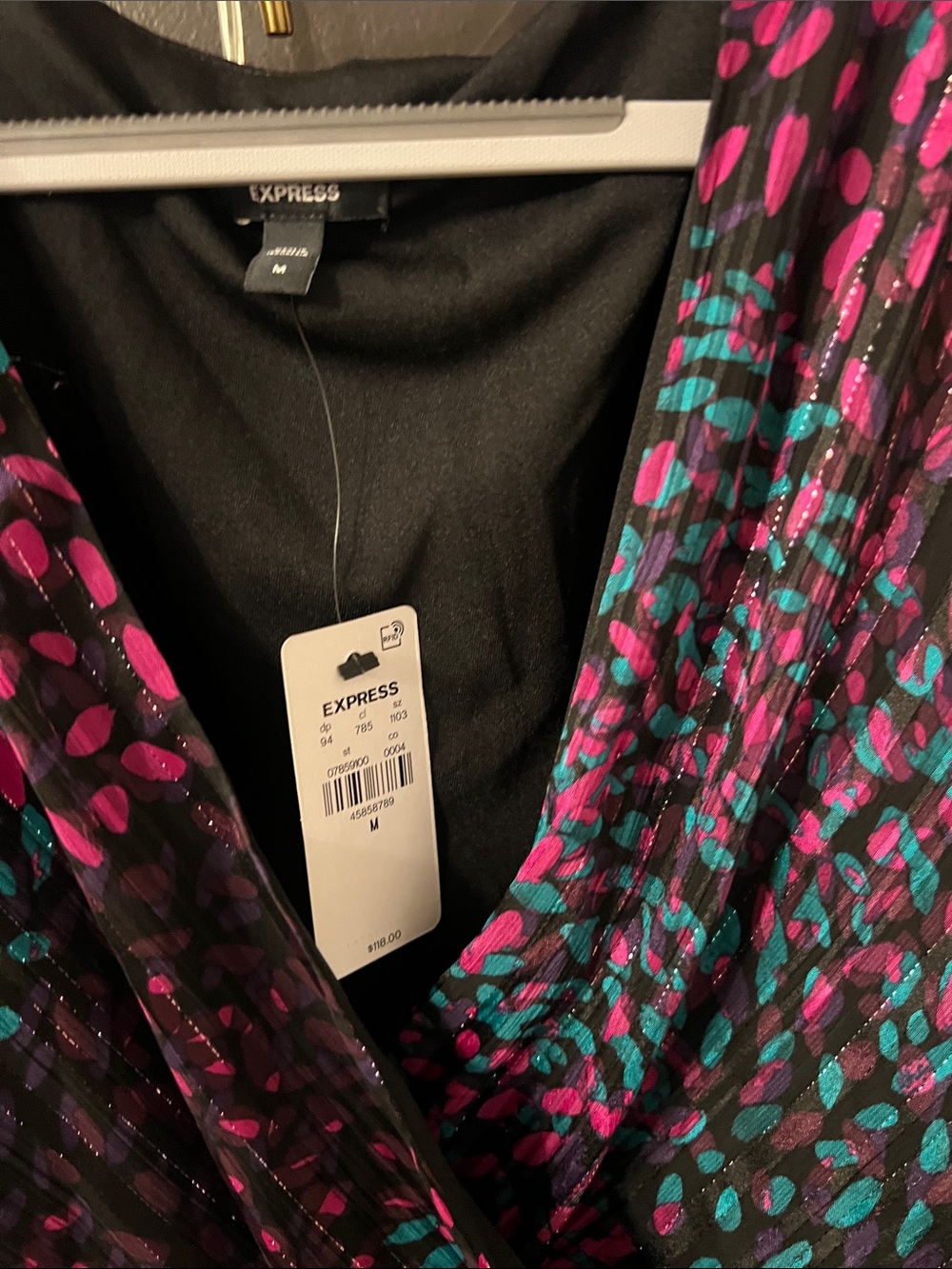 Express Holiday Maxi Dress - Picture 3 of 3